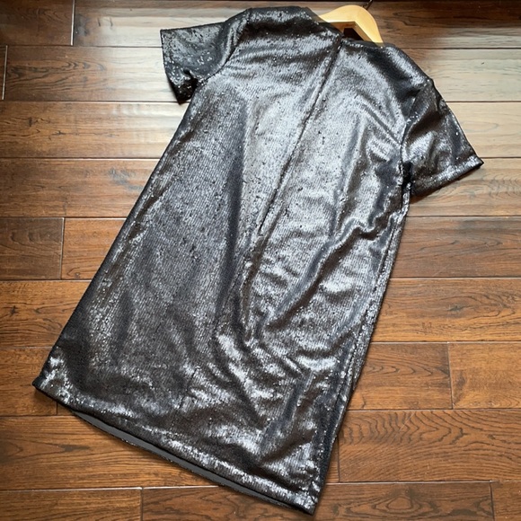 NWT GAP black sequin dress t-shirt style relax fit - Picture 9 of 11
